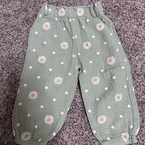 BABY BUNDLE - Picture 5 of 16